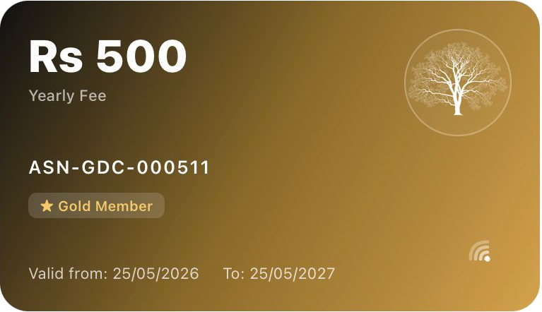 The Clique Gold membership card
